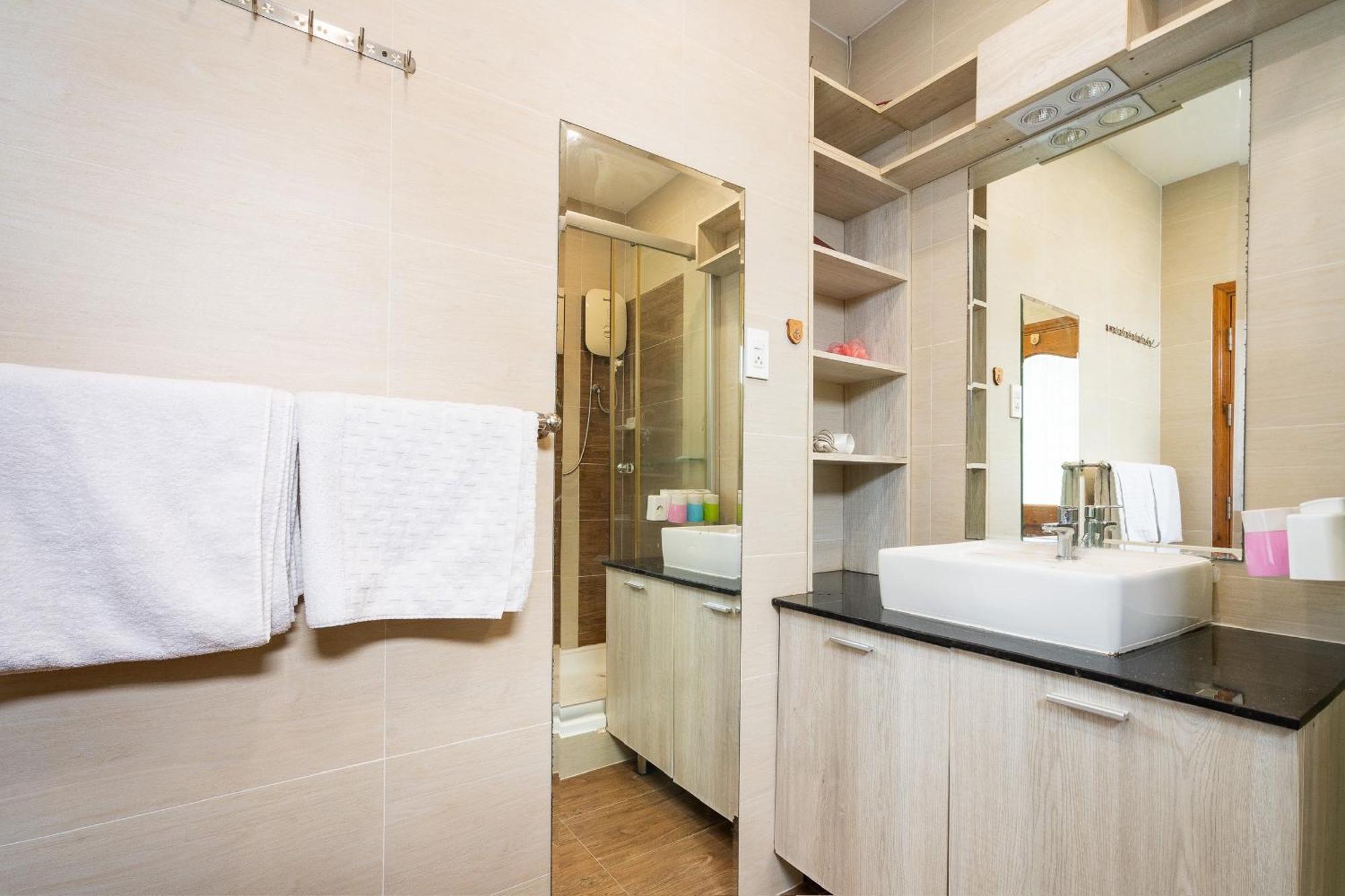 הו צ'י מין סיטי Can Ho Cao Cap 3 Sao Quan 10 - Hong Dao House מראה חיצוני תמונה