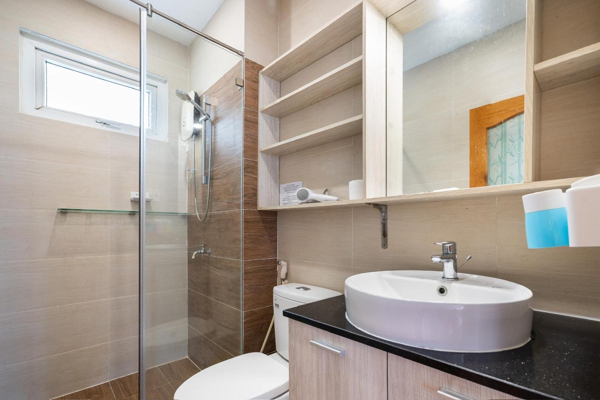 הו צ'י מין סיטי Can Ho Cao Cap 3 Sao Quan 10 - Hong Dao House מראה חיצוני תמונה